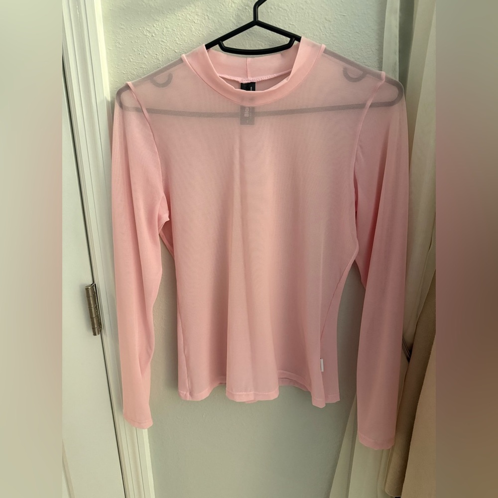 Blackmilk Light Pink Sheer Long Sleeve Blouse Size small NWOT